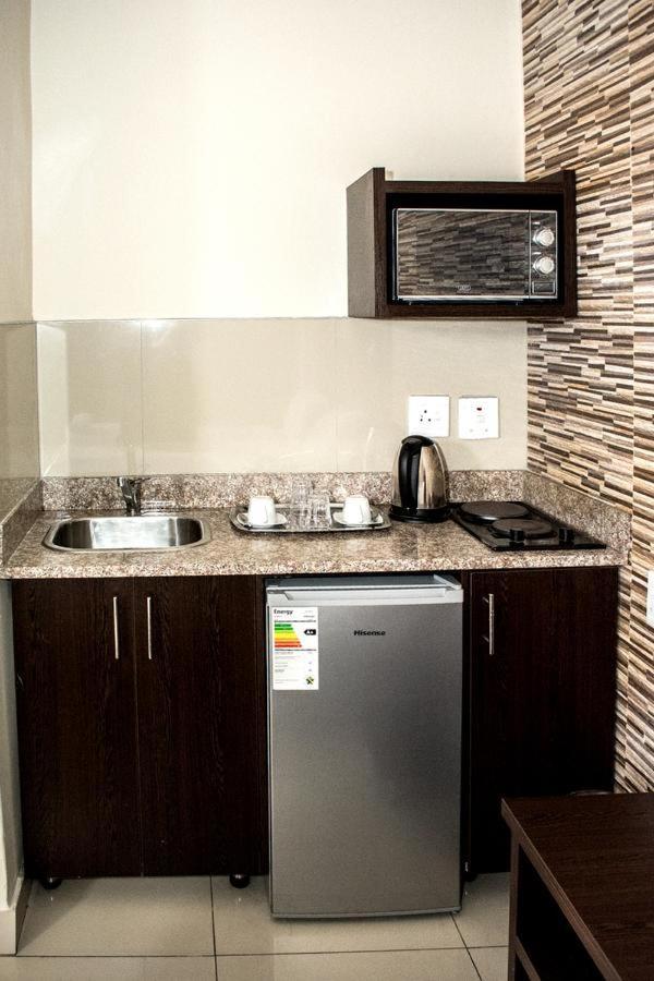 דורבן Bayside Hotel & Self Catering 110 West Street מראה חיצוני תמונה